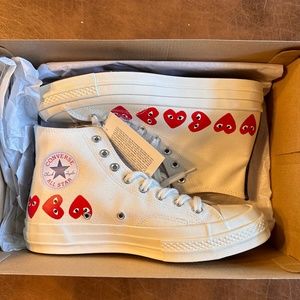 NEW IN BOX UNISEX MULTI HEART CONVERSE X COMME DE GARÇON PLAY HIGH TOP SNEAKERS